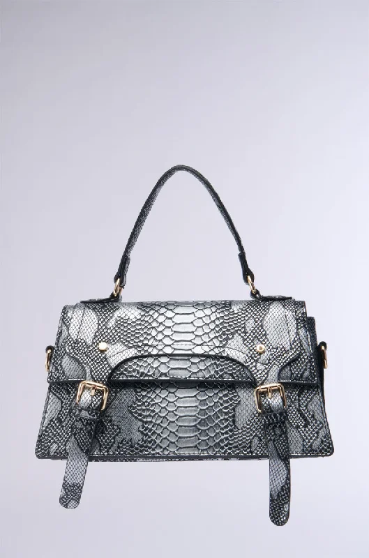 Bags For Free-Spirited And Artistic Styles TOO CROC TO HANDLE PURSE
