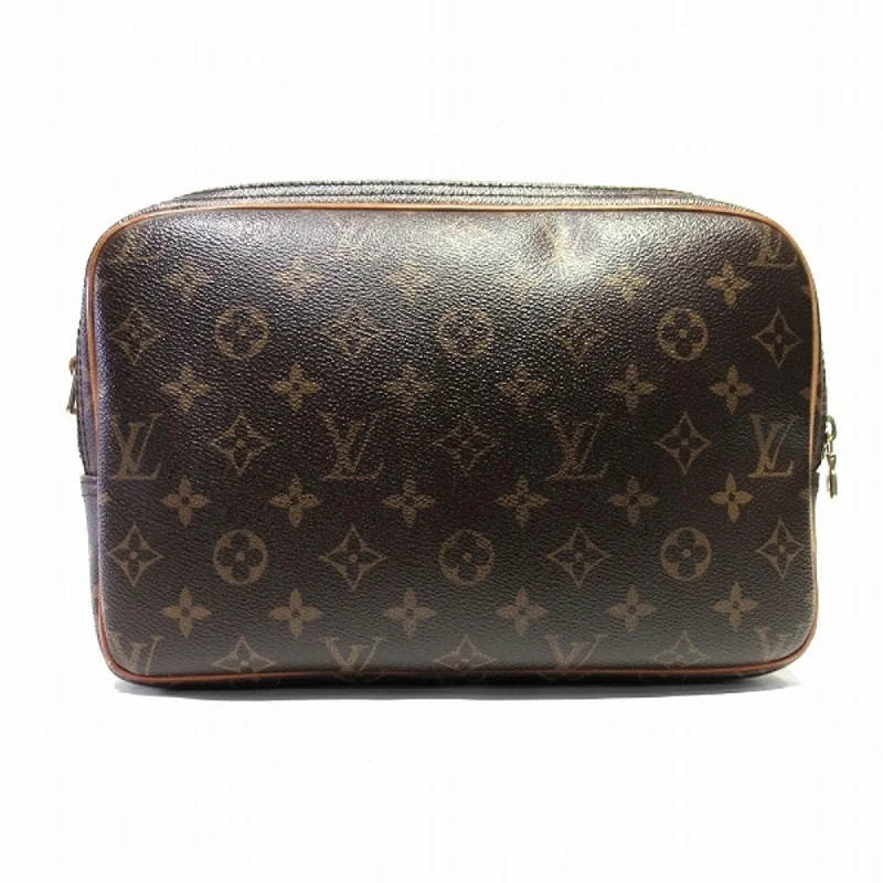 Affordable Bags For Budget Shoppers Louis Vuitton Brown Canvas Reporter shopper bag Affordable Bags For Budget Shoppers Louis Vuitton Brown Canvas Reporter shopper bag