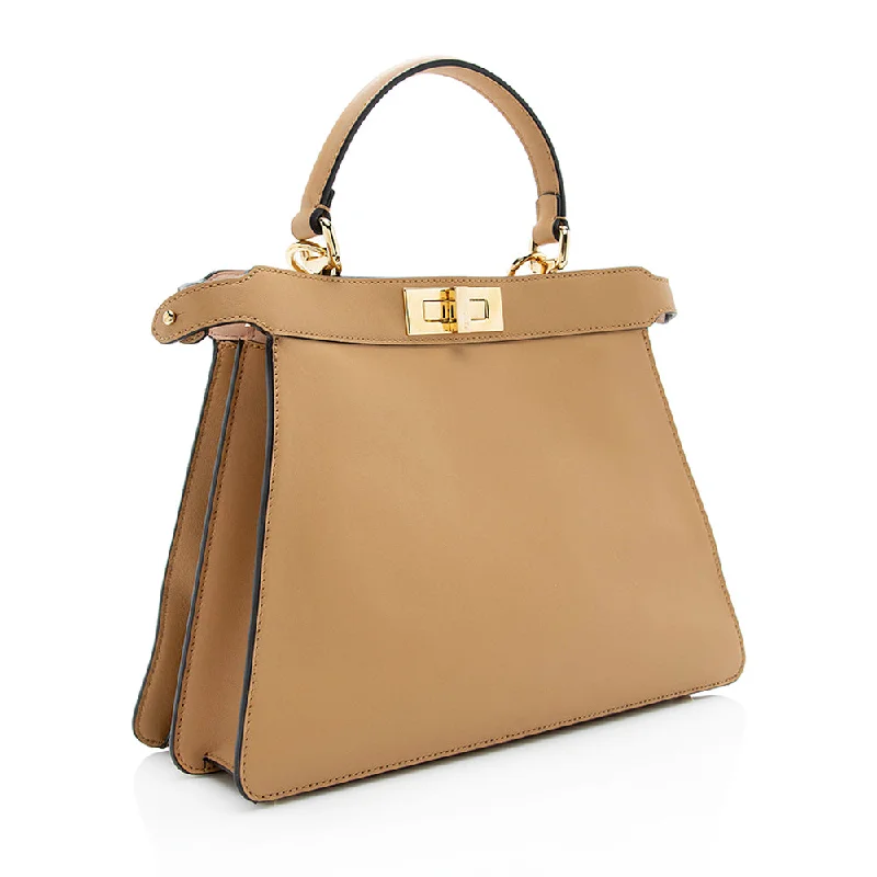 Flash Sales On Premium And High-Quality Bags Fendi Calfskin Peekaboo Medium Satchel (SHF-18868)